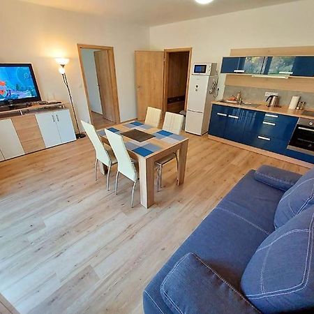 Moderni Apartman Horni Marsov - By Alka Extérieur photo