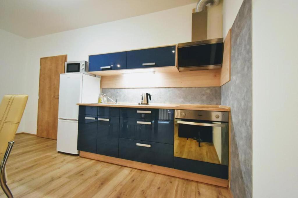Moderni Apartman Horni Marsov - By Alka Extérieur photo